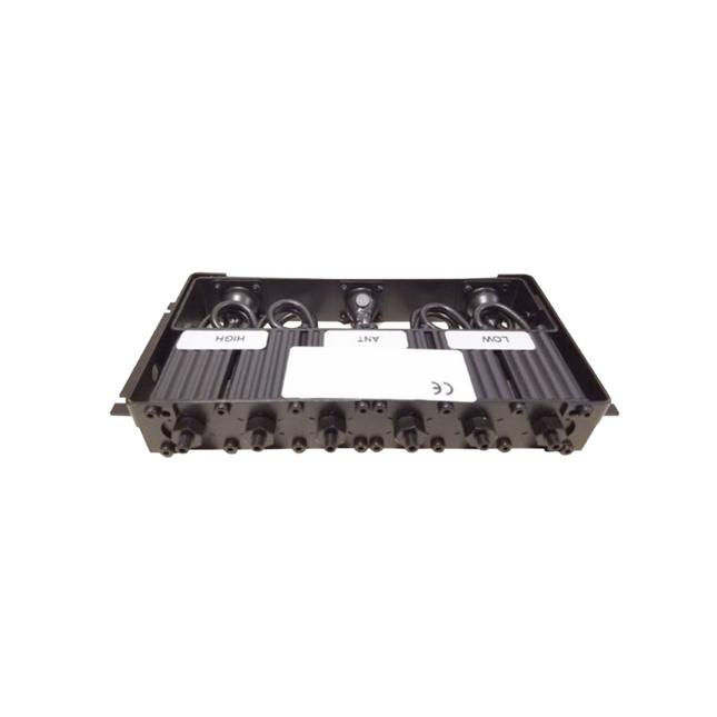 Motorola HKFD1000A installed inside the MOTOTRBO SLR1000 repeater housing