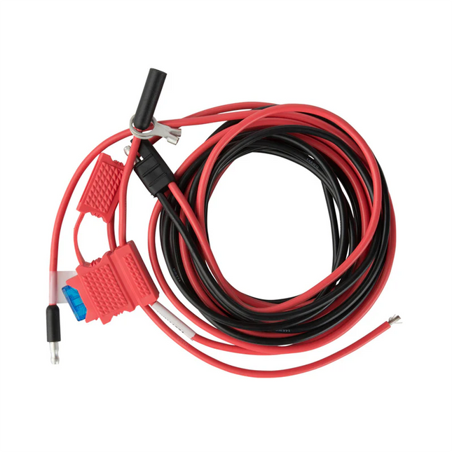 The standard 2-pin quick-connect plug molded onto the end of the Motorola HKN4191C vehicle power harness.