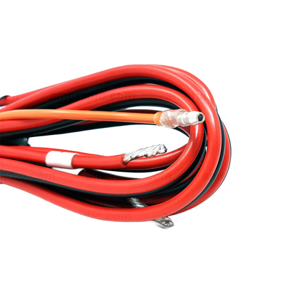 Detailed view of the color coded power wire leads on the Icom OPC2478 heavy gauge cable.