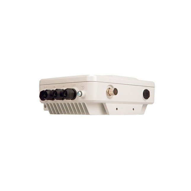 Motorola SLR1000 Repeater for Two-Way Radios